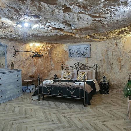 Petra Barocca Hotel Шикли Екстериор снимка