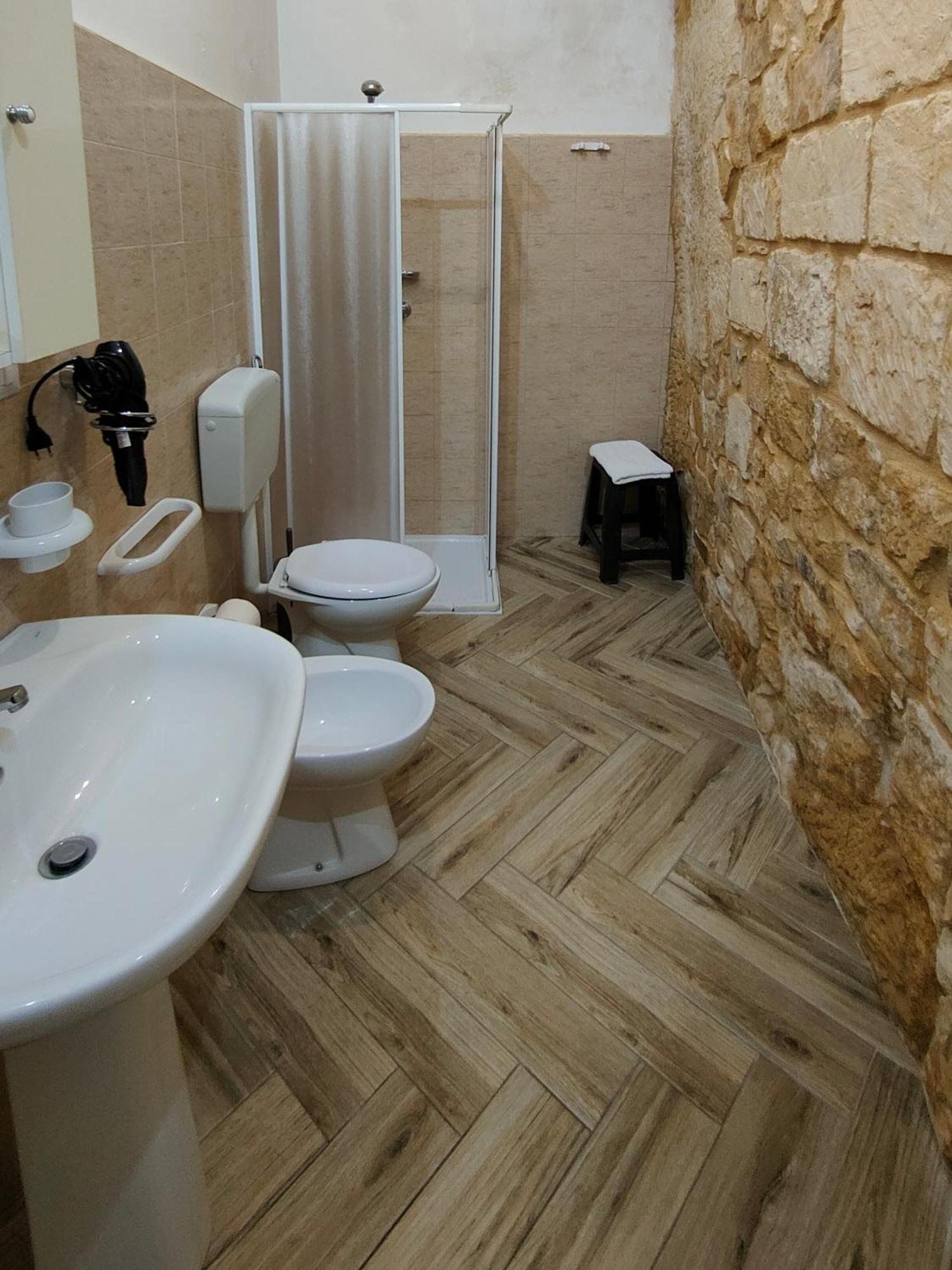 Petra Barocca Hotel Шикли Екстериор снимка